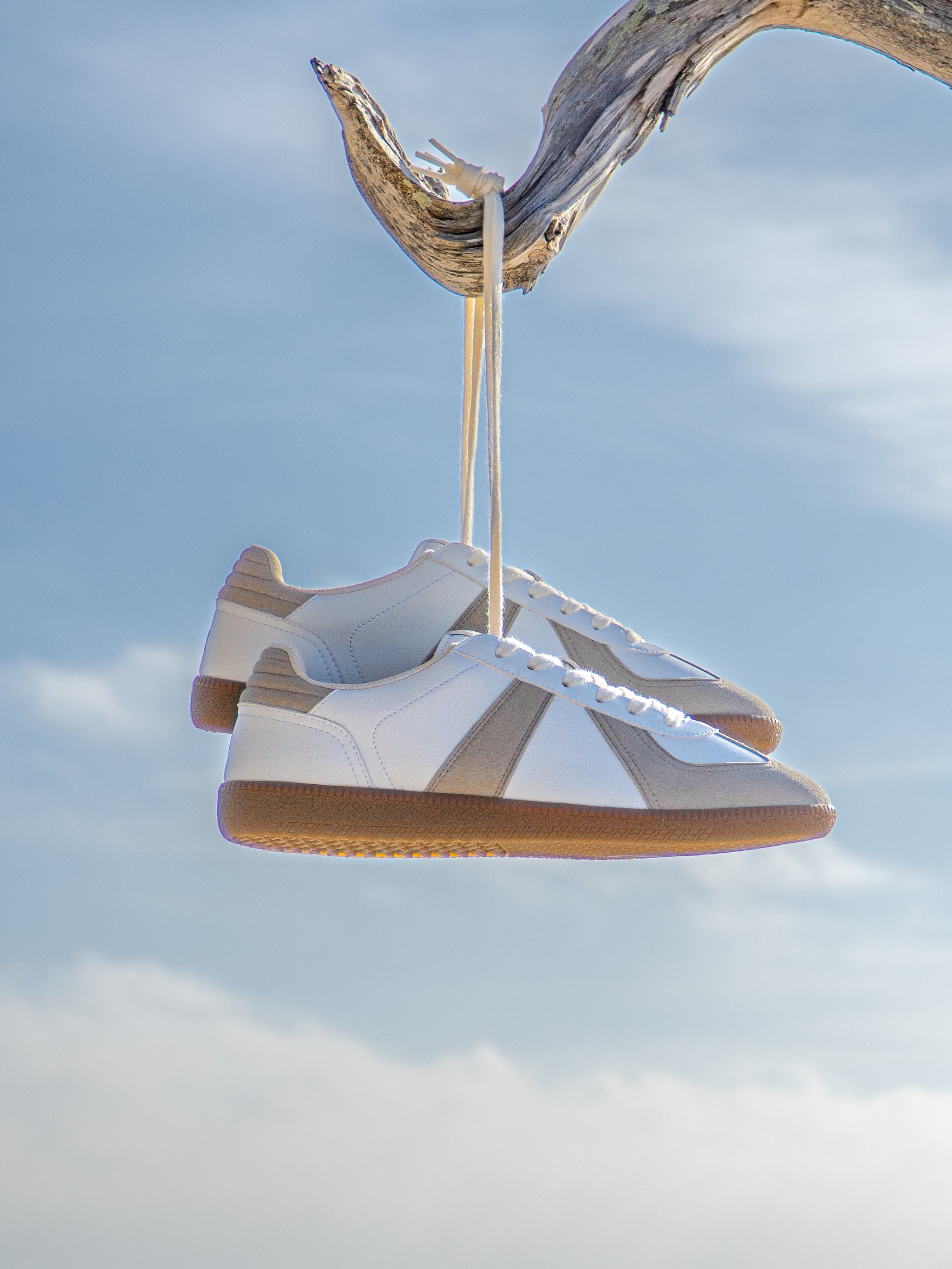 Army Trainer - White